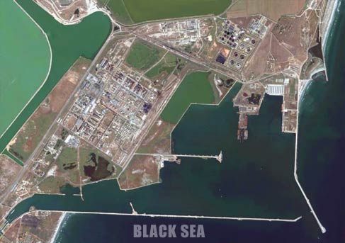 The Mdia port seen from satellite